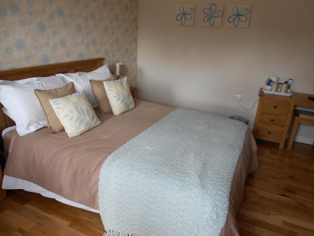 Willoughby Arms Hotel Little Bytham Room photo